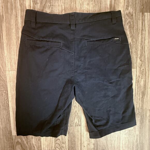 Volcom True To This Black Stretch Chino Shorts Men’s 30 (flat-front style) - Picture 2 of 6